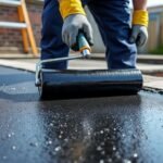 découvrez comment utiliser l'émulsion de bitume pour hydrofuger efficacement votre terrasse, toit plat ou muret, et protéger vos surfaces contre l'humidité et les infiltrations.